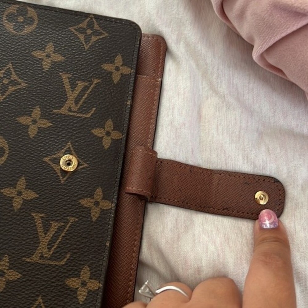 Louis Vuitton MM Monogram Agenda (Medium size) 6 ring Personal Size - Picture 11 of 13